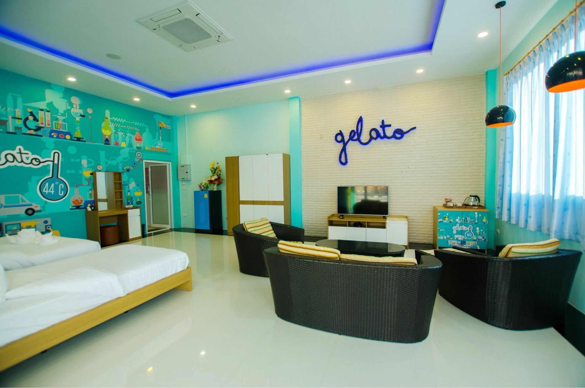 אודון תאני Usotel Waterland Hotel מראה חיצוני תמונה